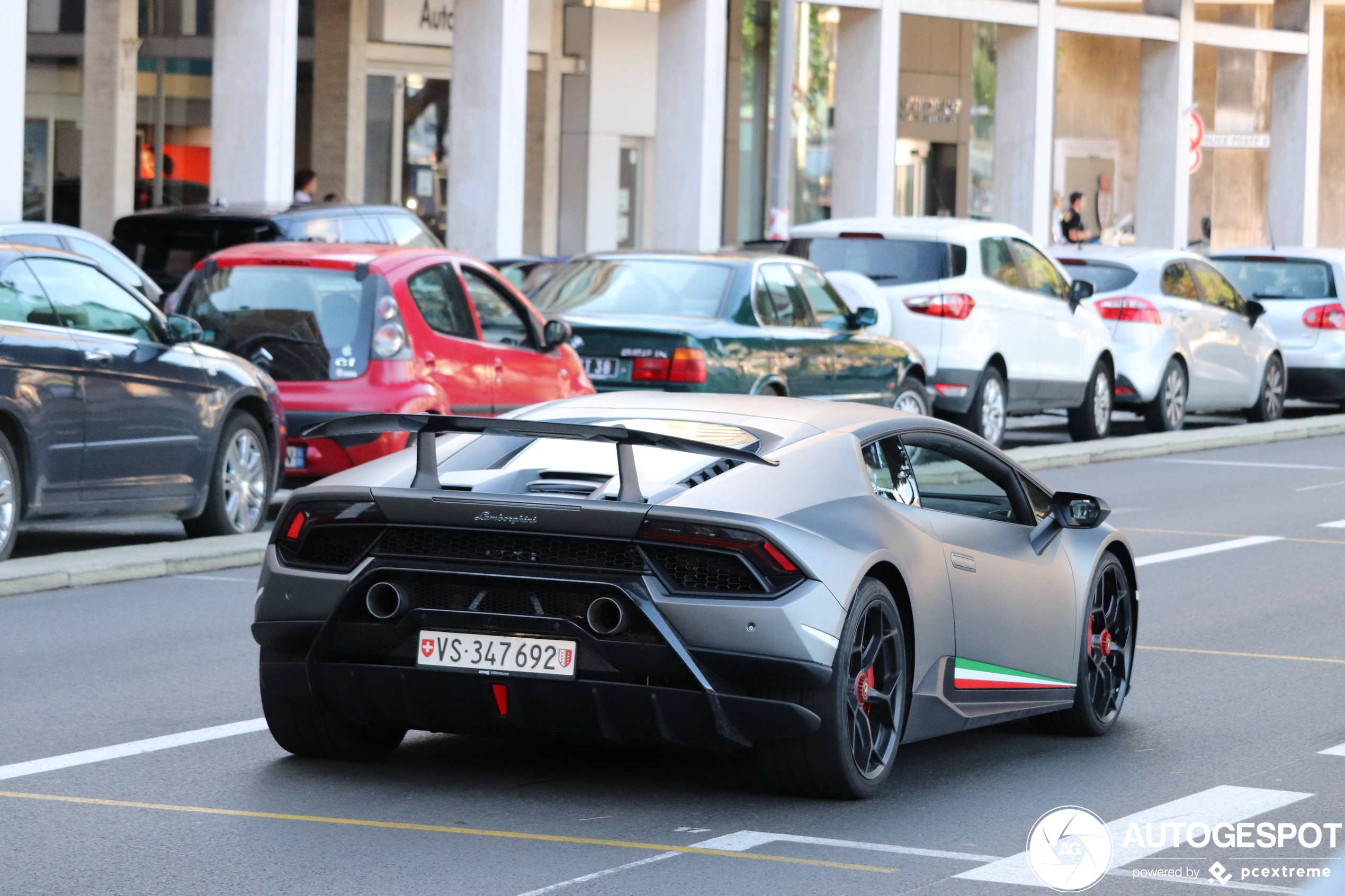 Lamborghini Huracán LP640-4 Performante