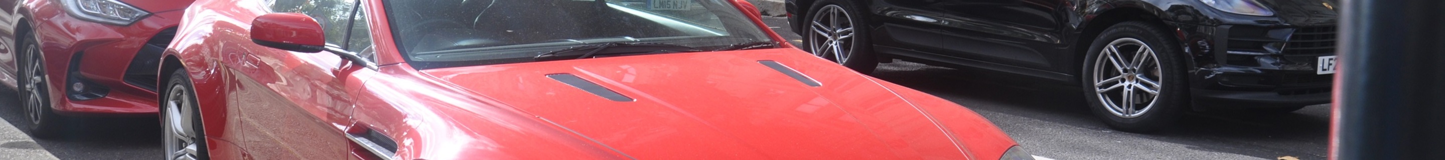 Aston Martin V8 Vantage