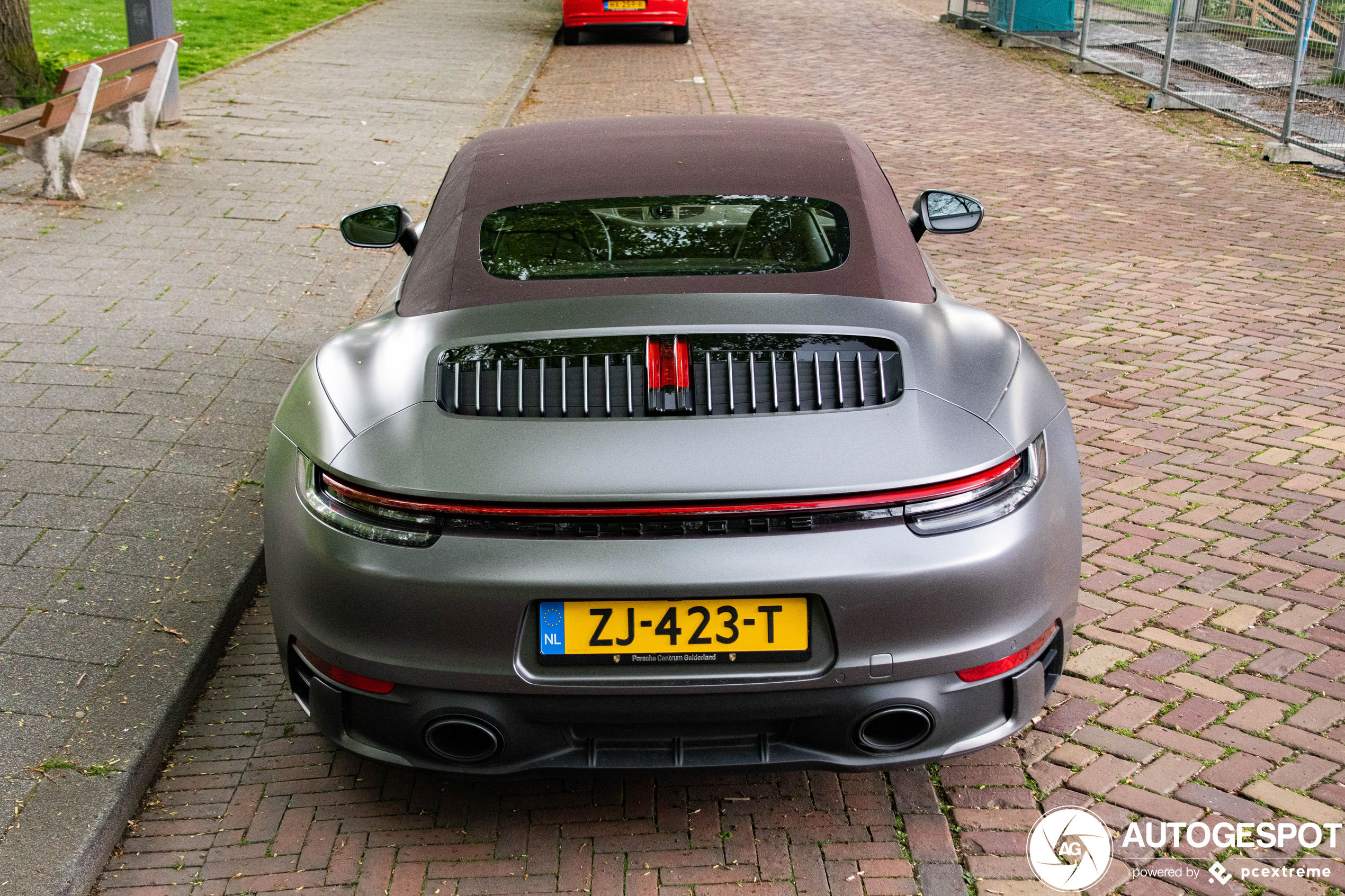 Porsche 992 Carrera 4S Cabriolet