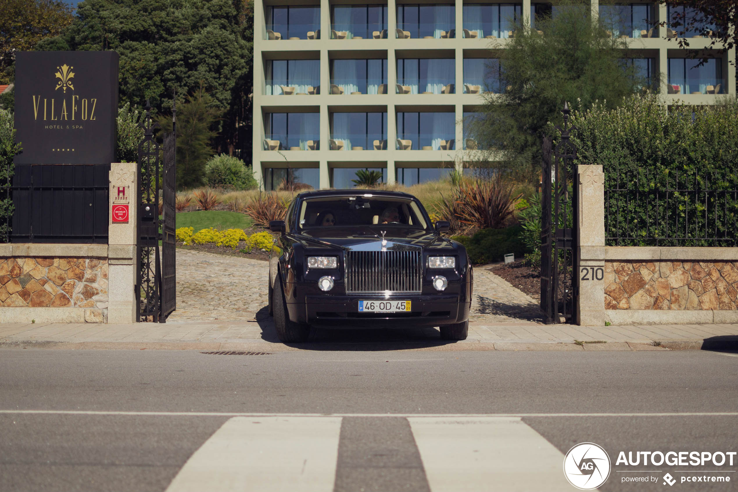 Rolls-Royce Phantom