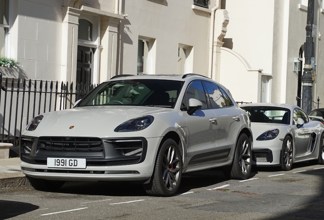 Porsche 95B Macan GTS MkIII