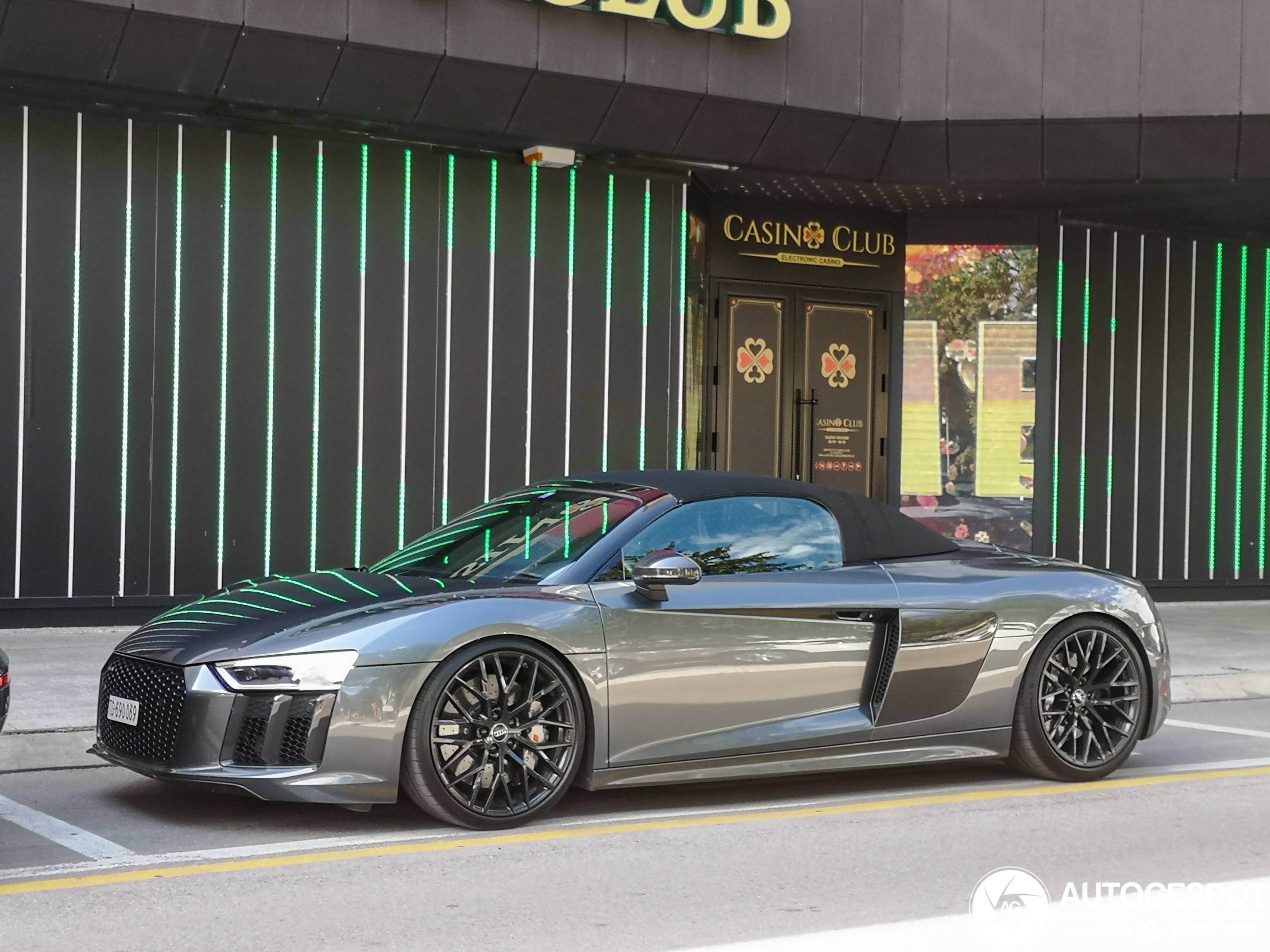 Audi R8 V10 Spyder 2016