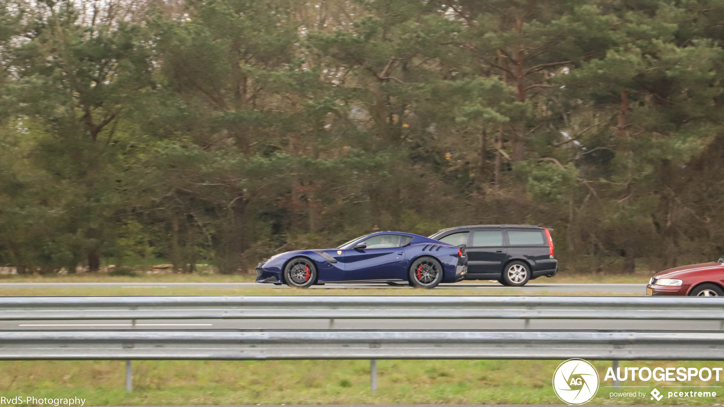 Ferrari F12tdf