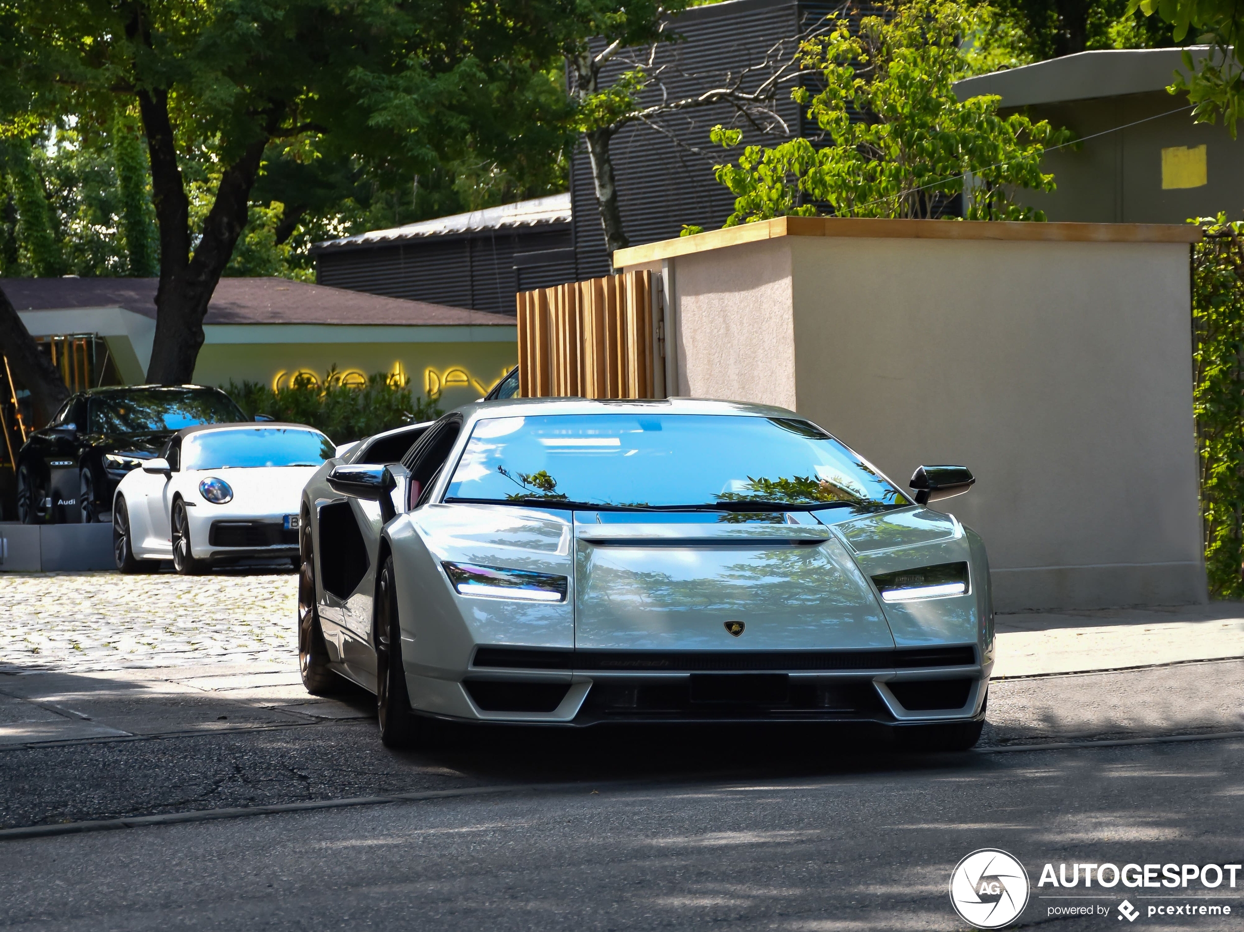 Lamborghini Countach LPI 800-4