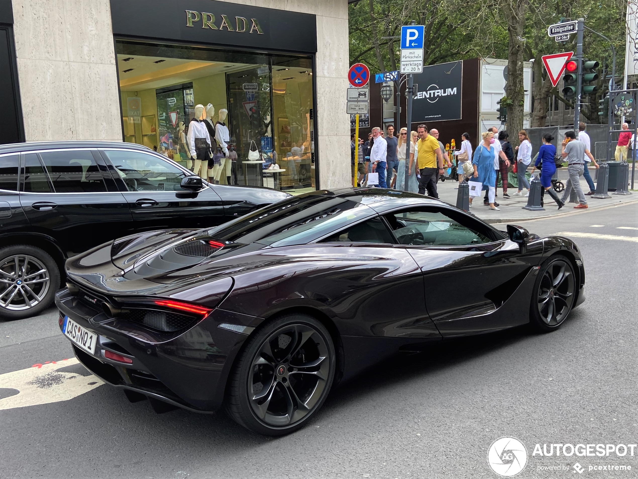 McLaren 720S