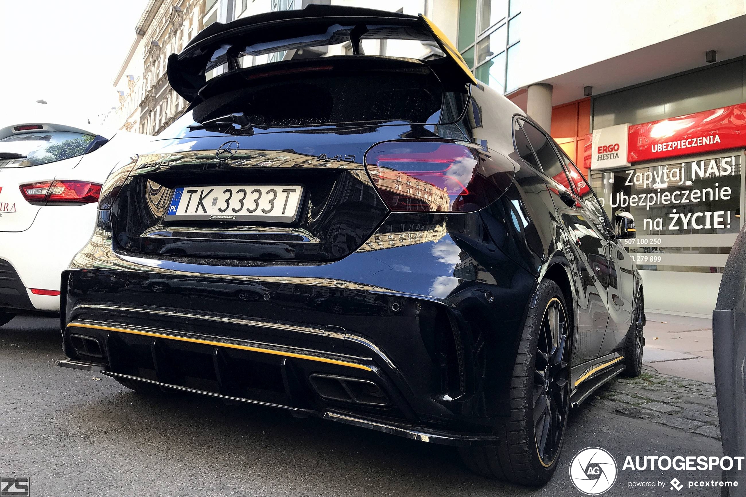 Mercedes-AMG A 45 W176 Yellow Night Edition