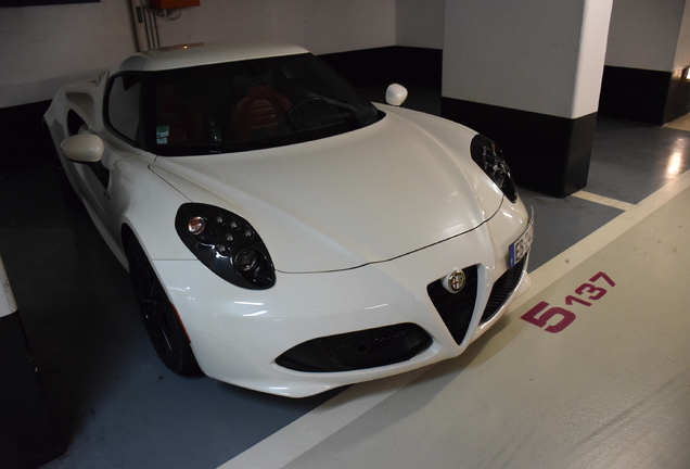 Alfa Romeo 4C Coupé