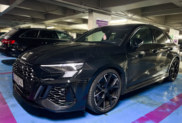 Audi RS3 Sportback 8Y