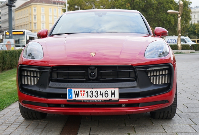 Porsche 95B Macan GTS MkIII