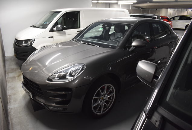 Porsche 95B Macan Turbo