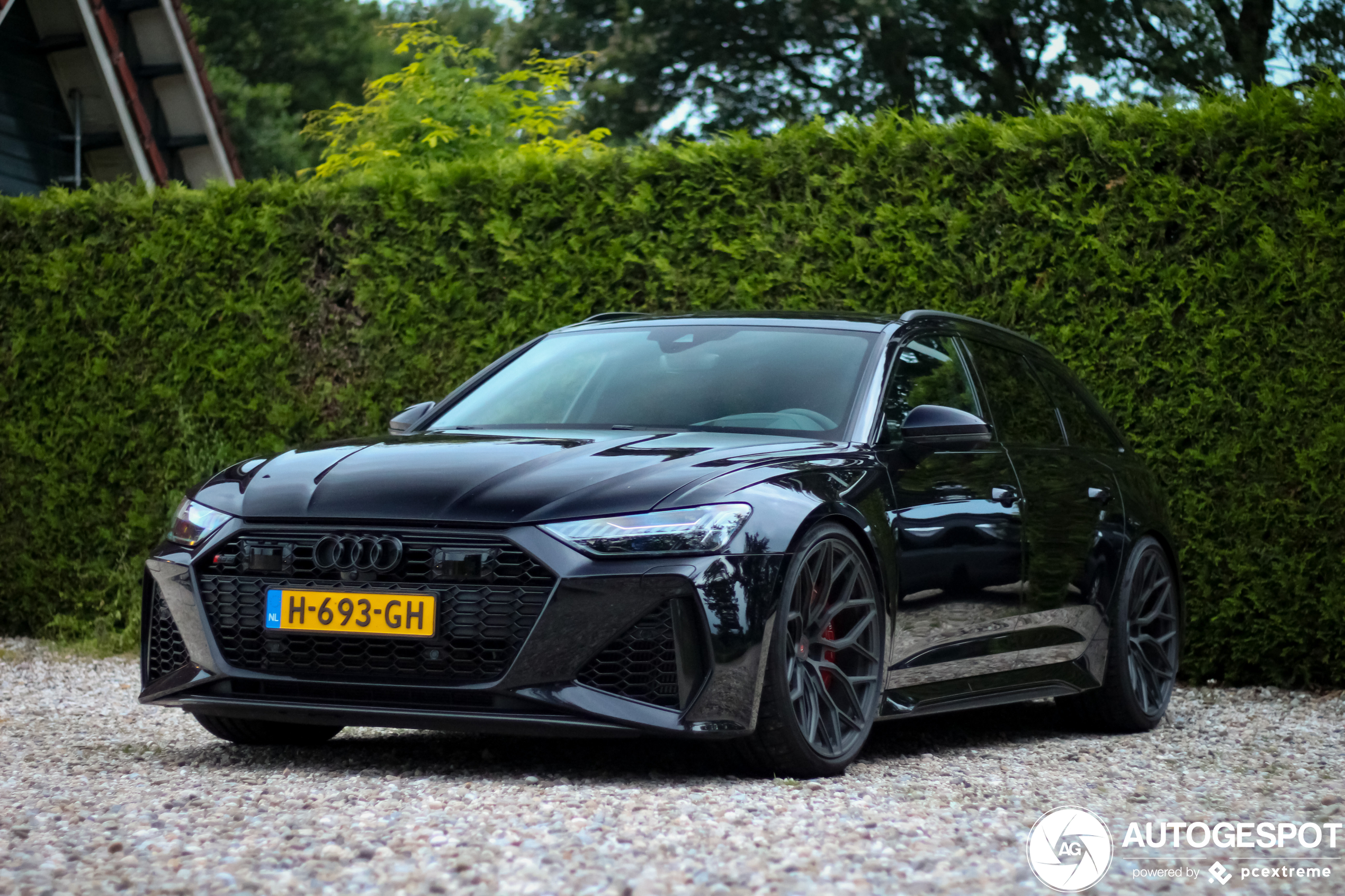 Audi RS6 Avant C8