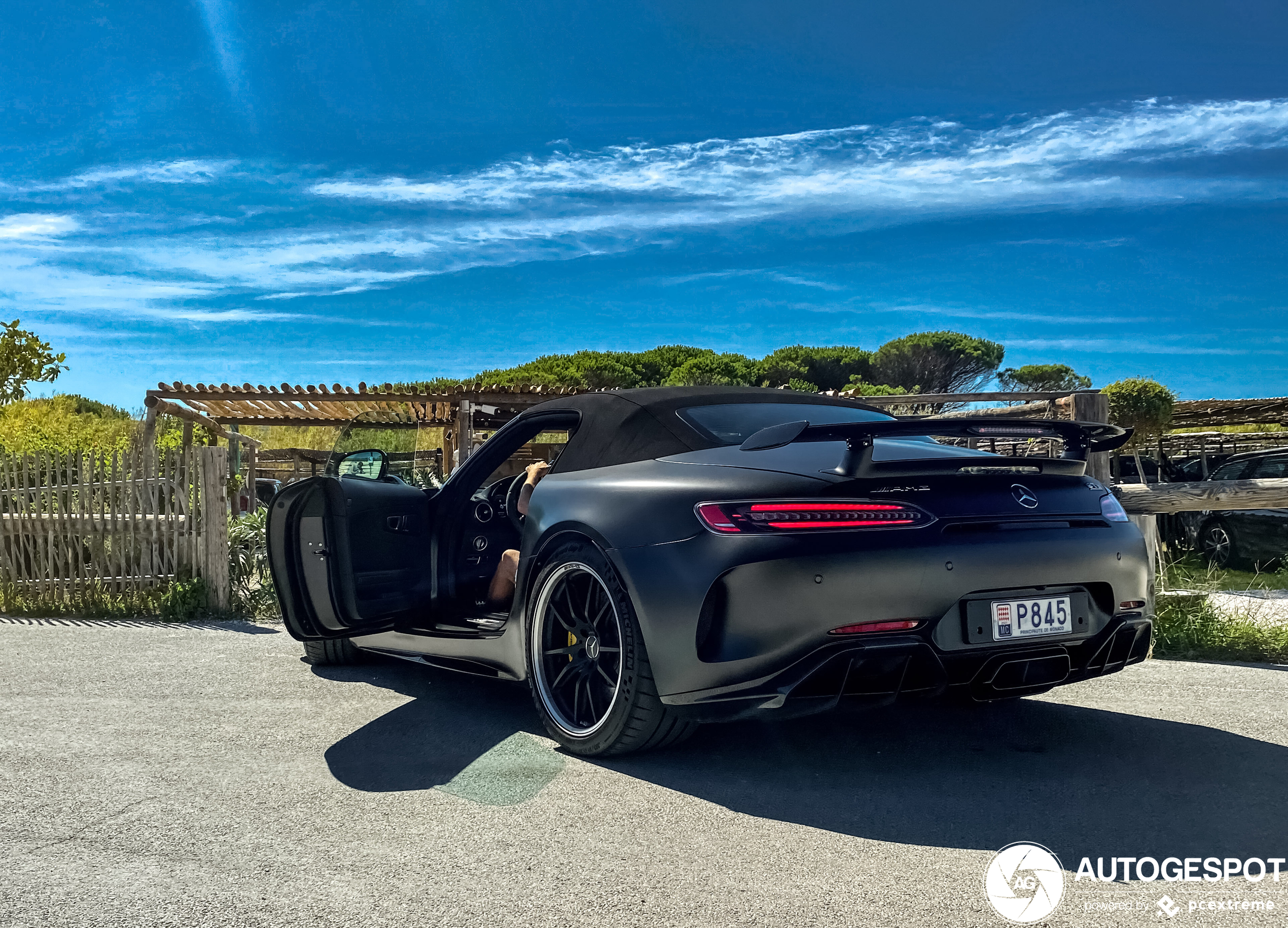 Mercedes-AMG GT R Roadster R190