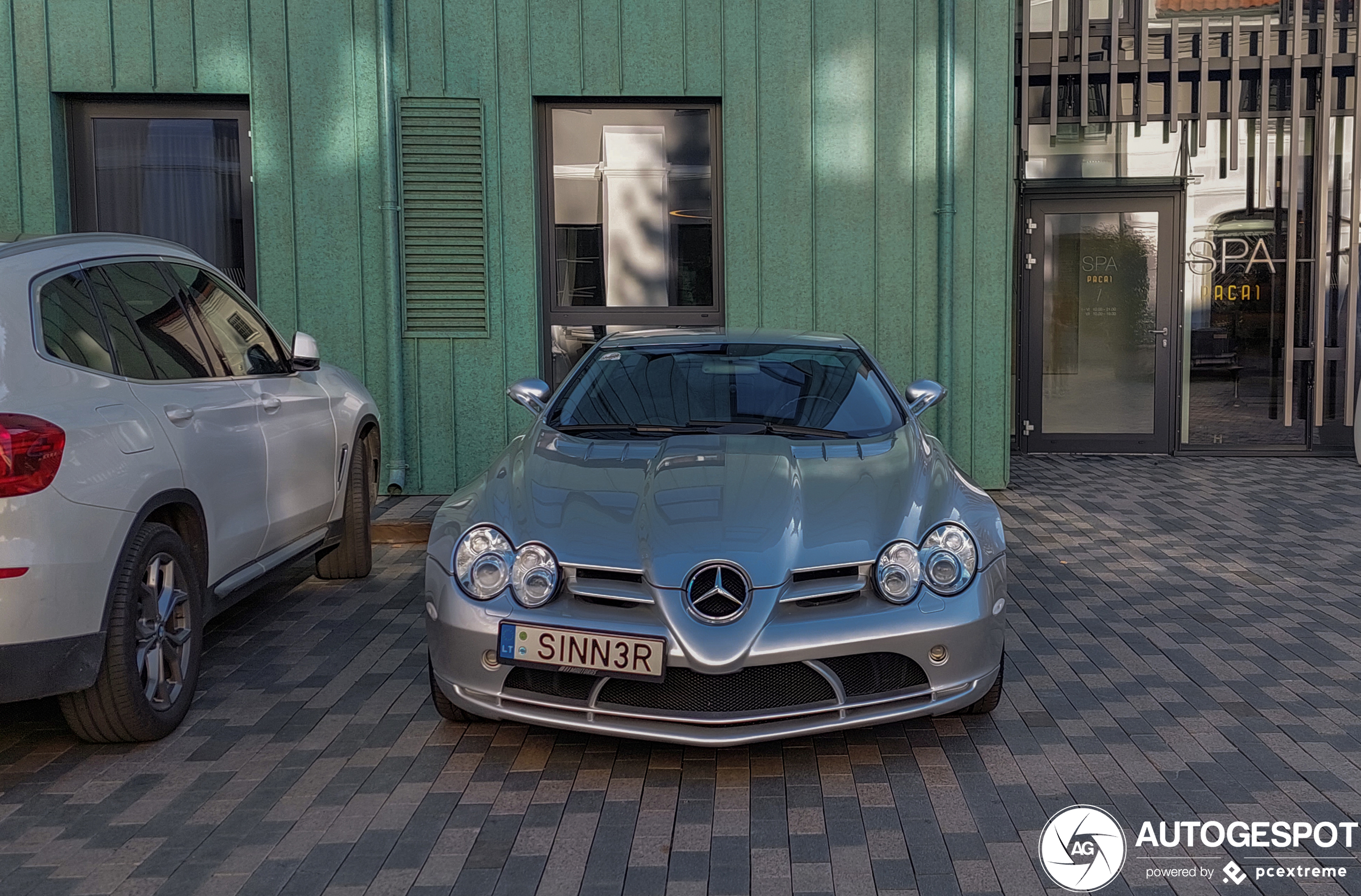 Mercedes-Benz SLR McLaren