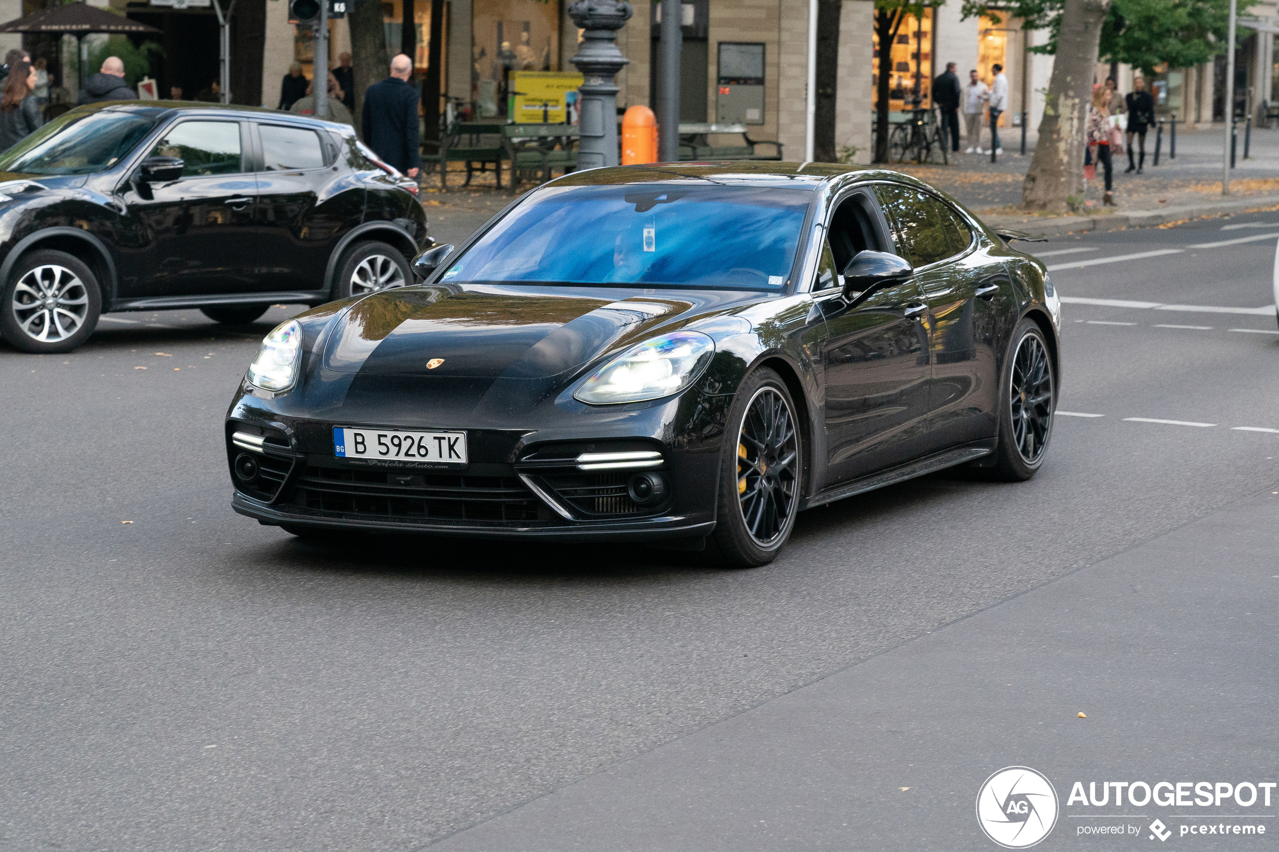 Porsche 971 Panamera Turbo