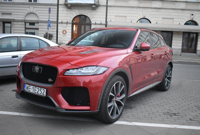 Jaguar F-PACE SVR