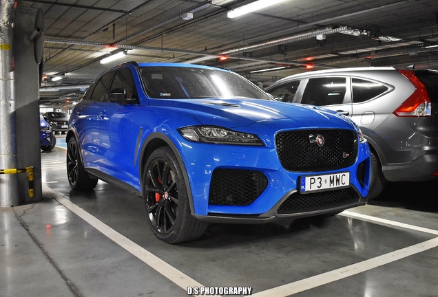 Jaguar F-PACE SVR