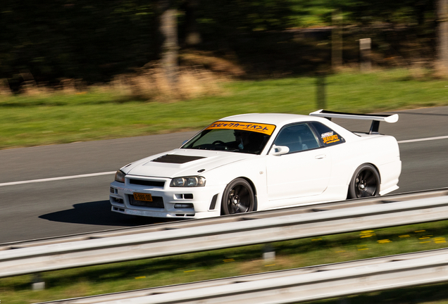 Nissan Skyline R34