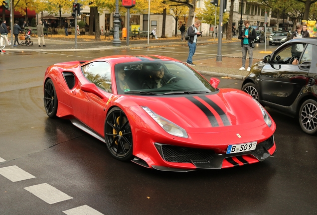 Ferrari 488 Pista