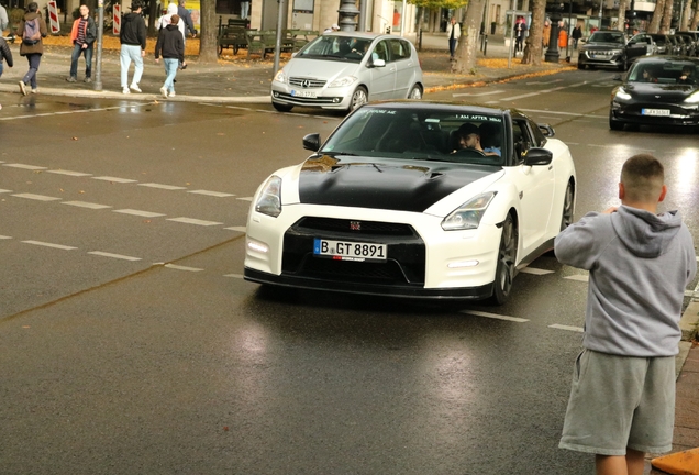 Nissan GT-R 2014