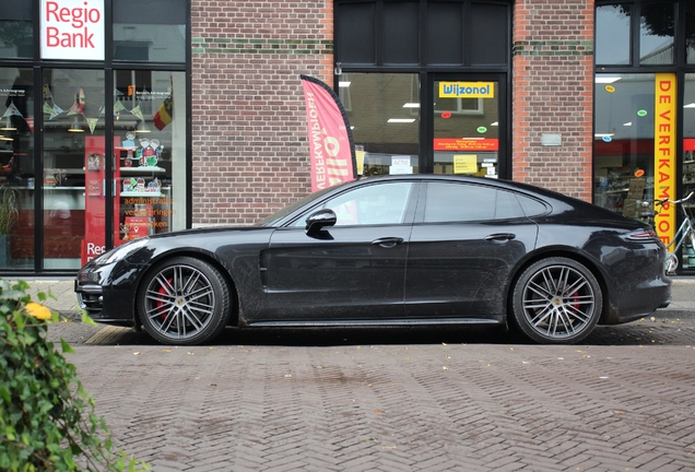 Porsche 971 Panamera GTS MkI