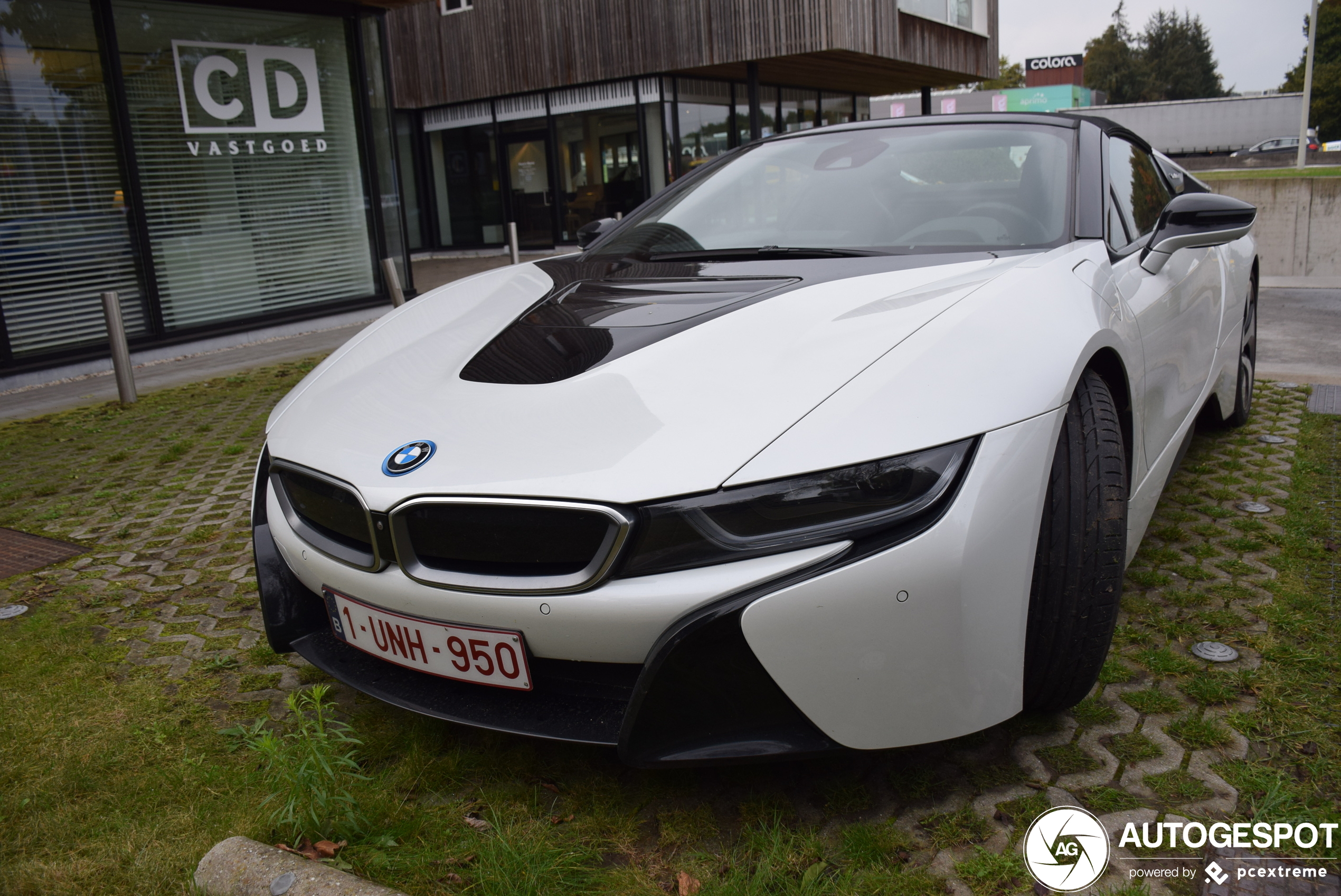 BMW i8 Roadster