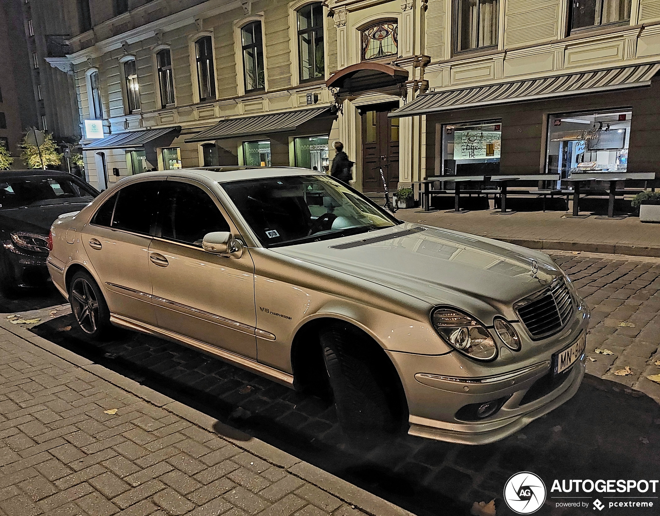 Mercedes-Benz E 55 AMG