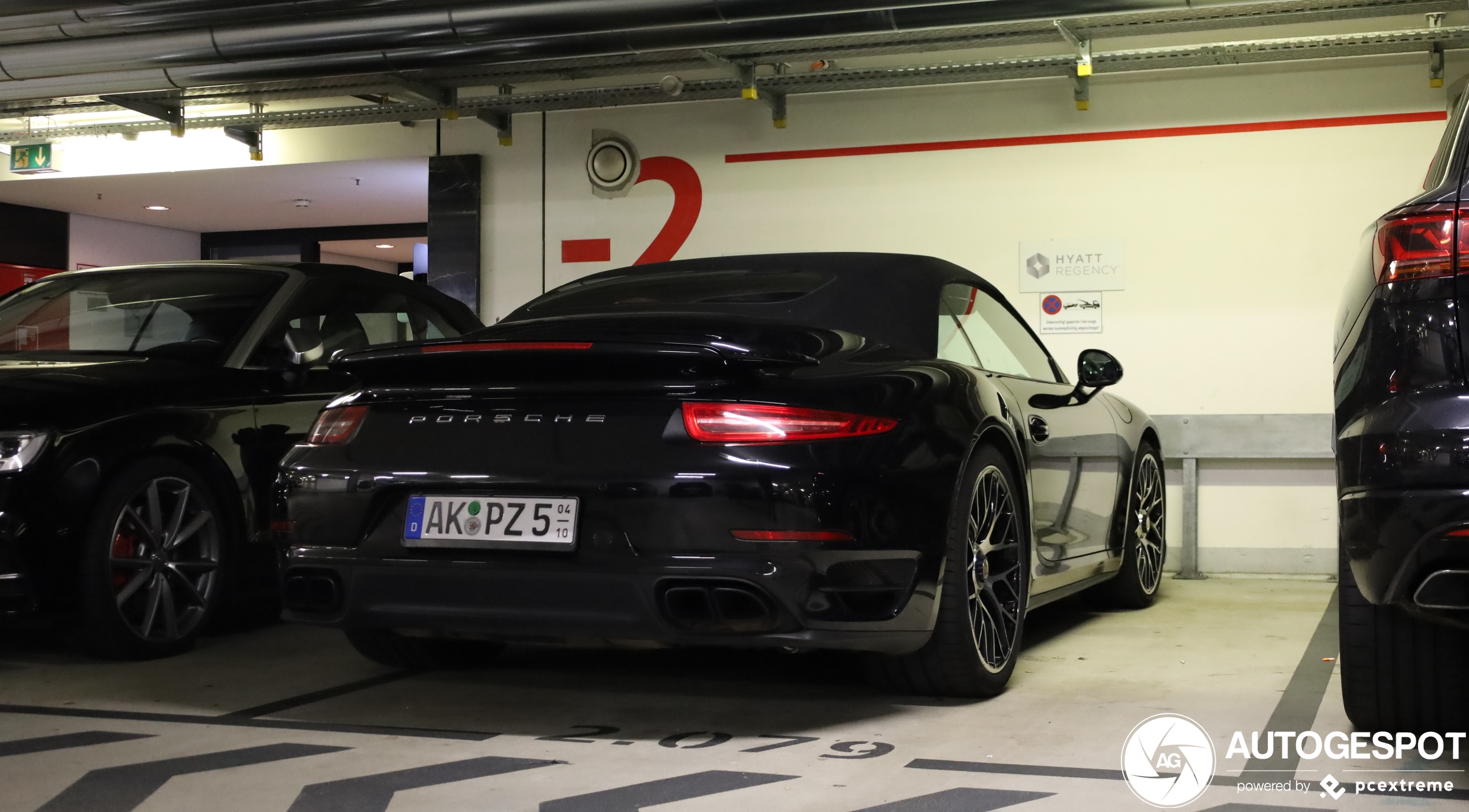 Porsche 991 Turbo S Cabriolet MkI