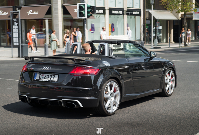 Audi TT-RS Roadster 2017