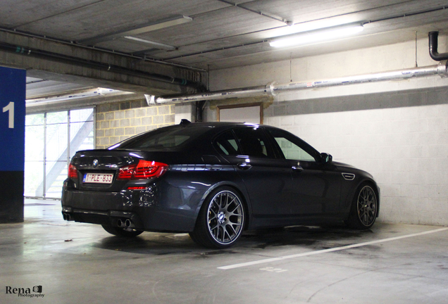 BMW M5 F10 2011