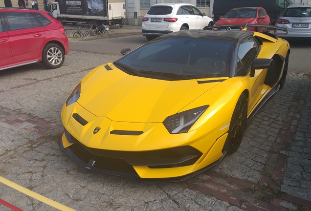 Lamborghini Aventador LP770-4 SVJ Roadster