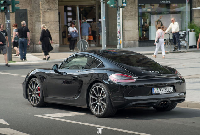 Porsche 981 Cayman S