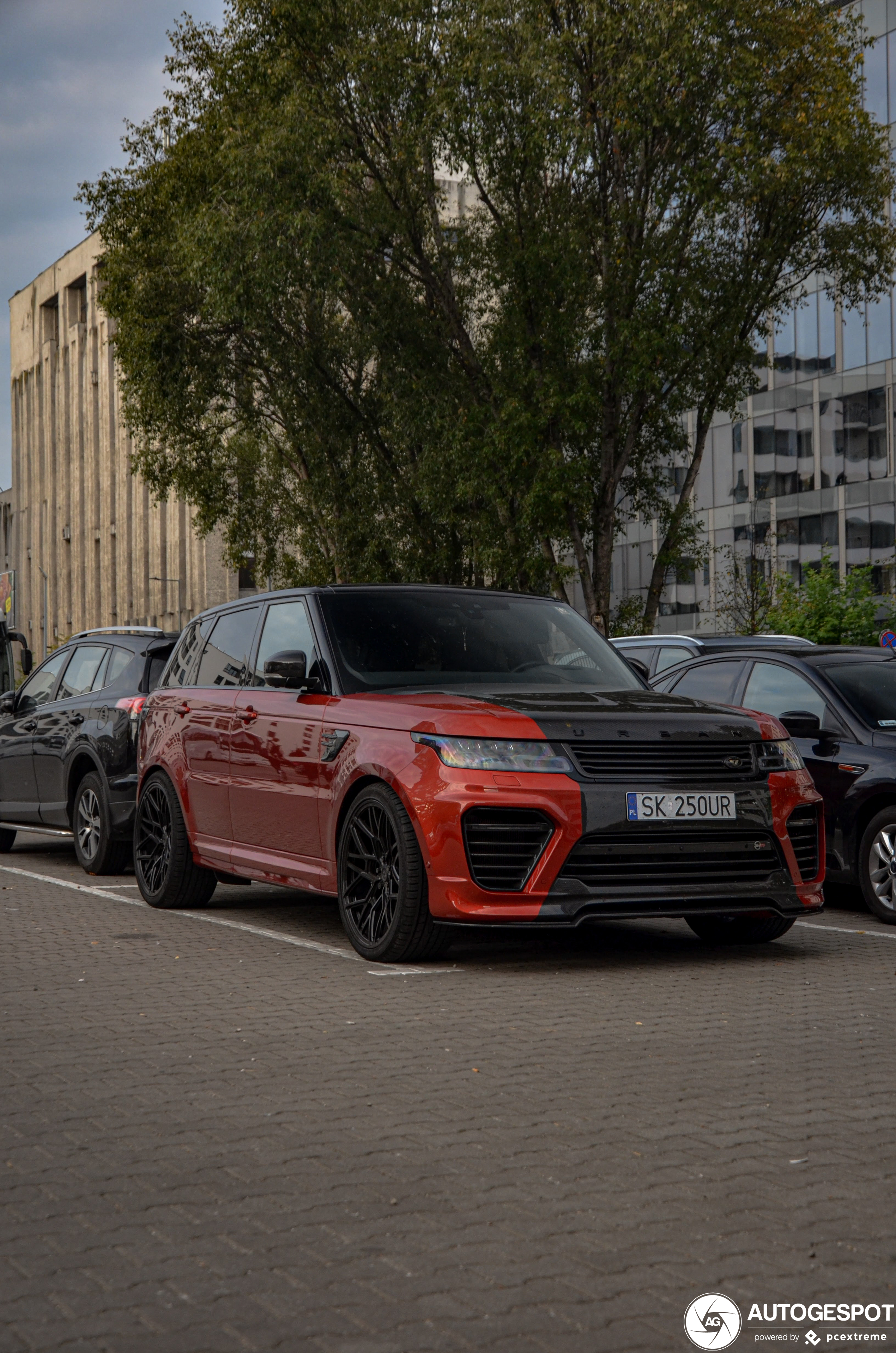 Land Rover Urban Range Rover Sport SVR 2018