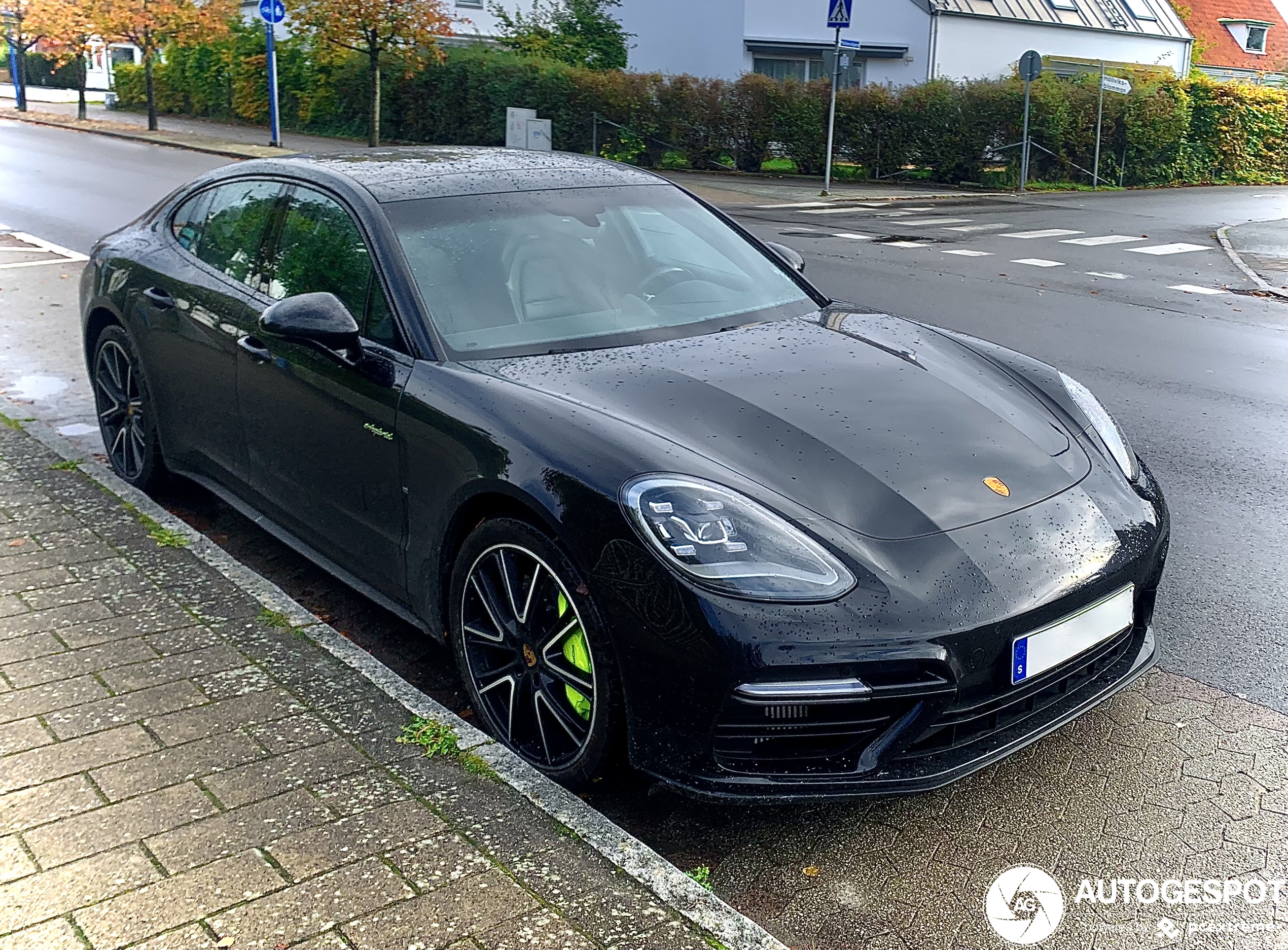 Porsche 971 Panamera Turbo S E-Hybrid