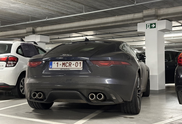 Jaguar F-TYPE P450 Coupé 2020