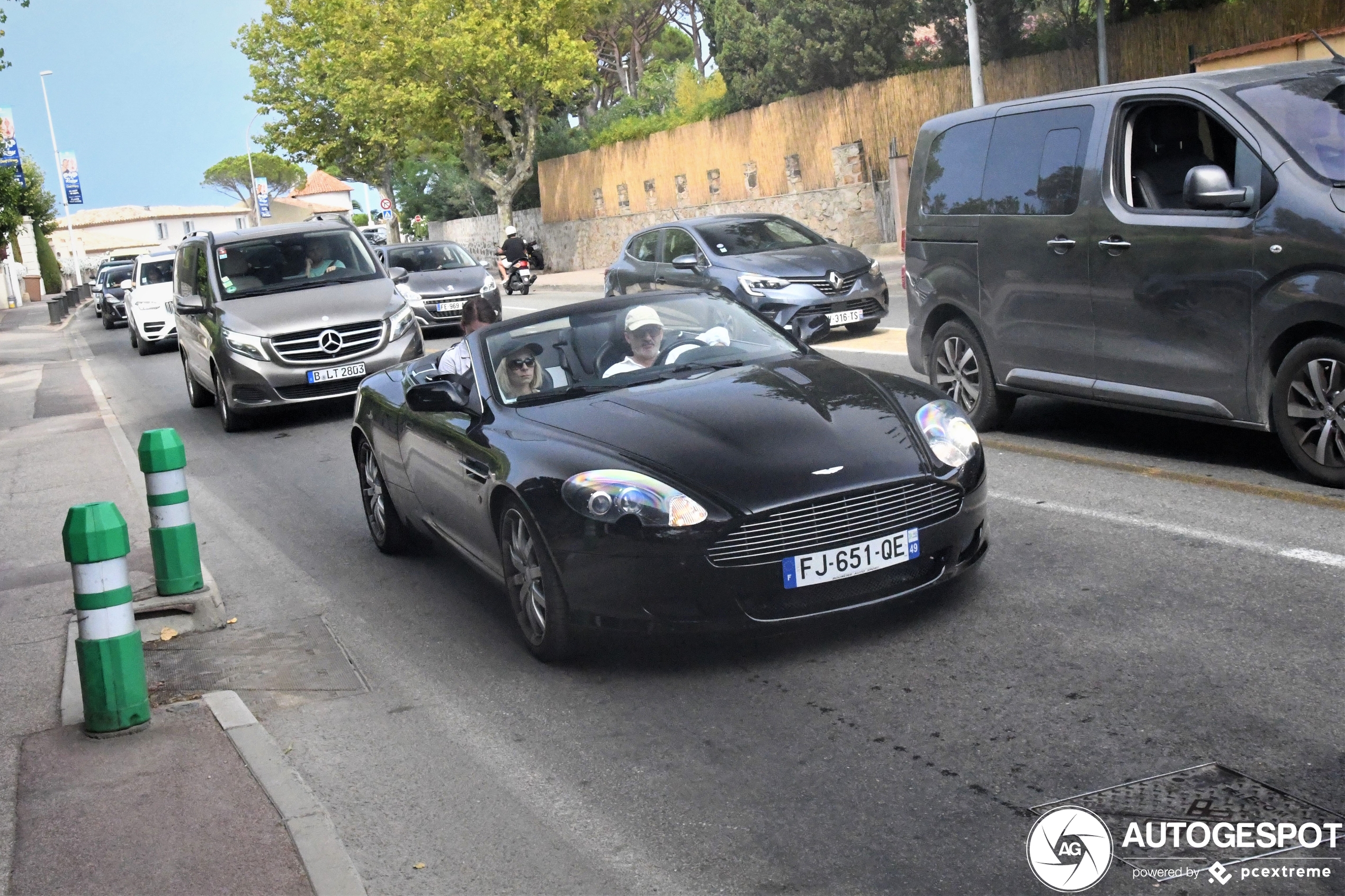 Aston Martin DB9 Volante