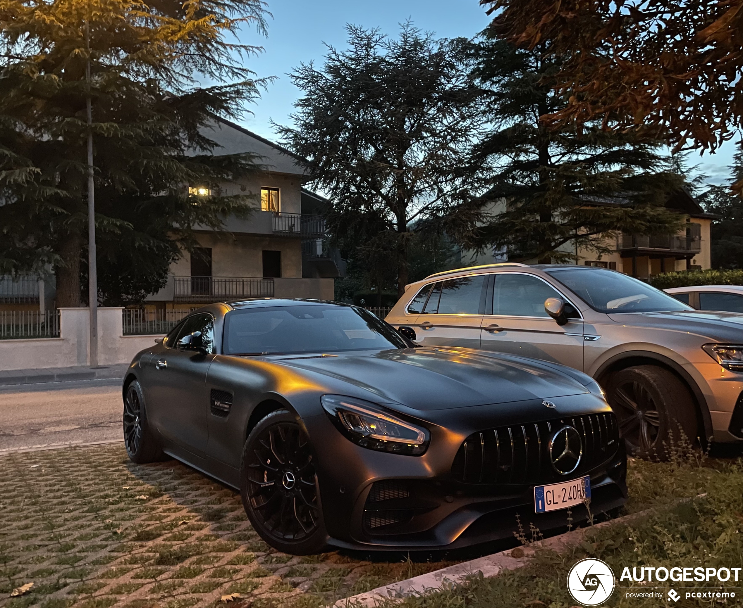 Mercedes-AMG GT C190 2019