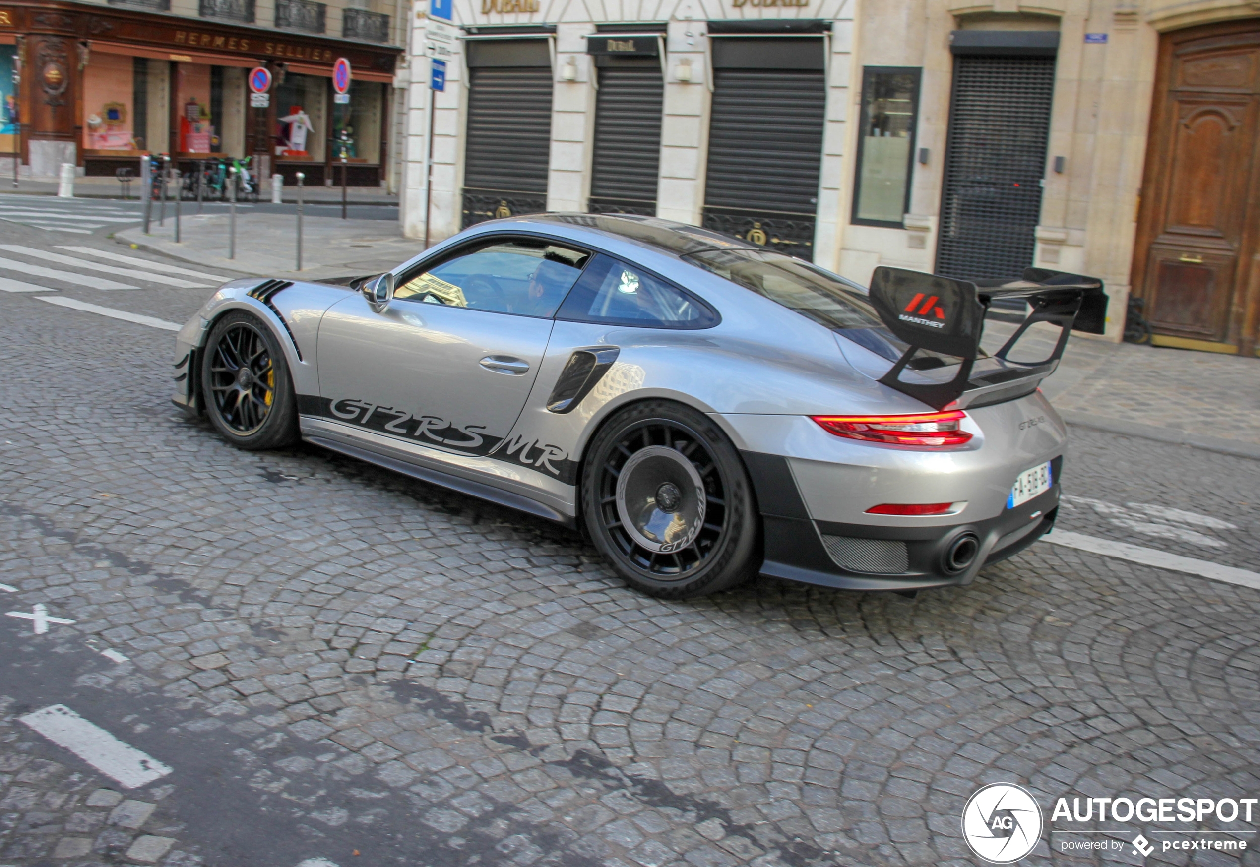 Porsche Manthey Racing 991 GT2 RS MR