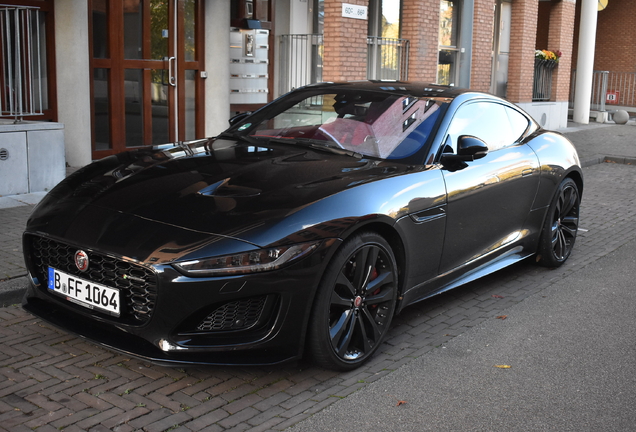 Jaguar F-TYPE P450 Coupé 2020