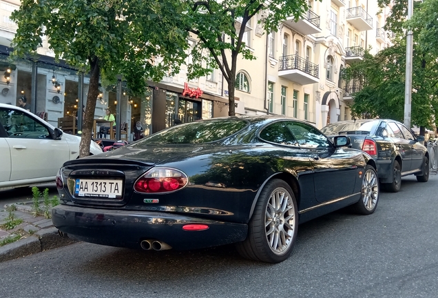 Jaguar XKR