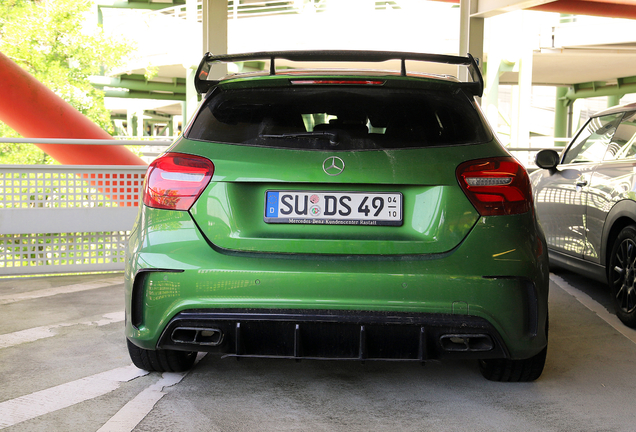 Mercedes-AMG A 45 W176 2015
