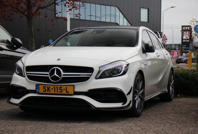 Mercedes-AMG A 45 W176 2015