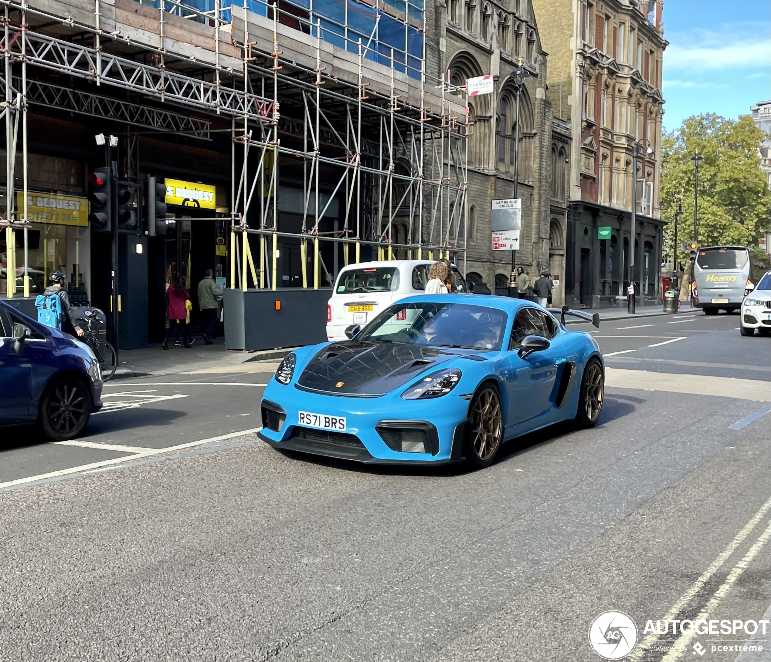 Porsche 718 Cayman GT4 RS Weissach Package