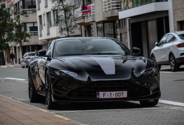 Aston Martin V8 Vantage Formula 1 Edition