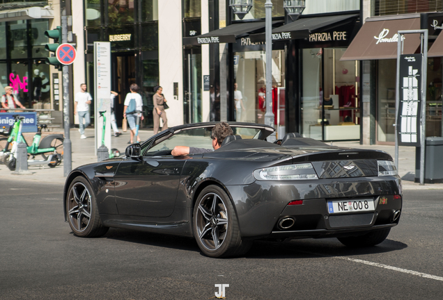 Aston Martin V8 Vantage Roadster 2012