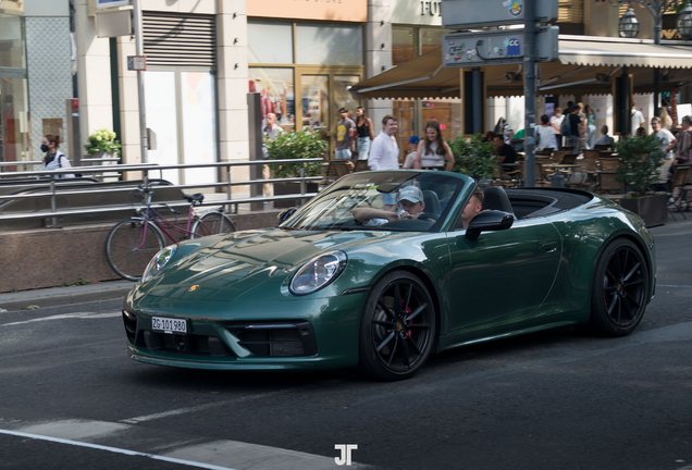 Porsche 992 Carrera 4S Cabriolet