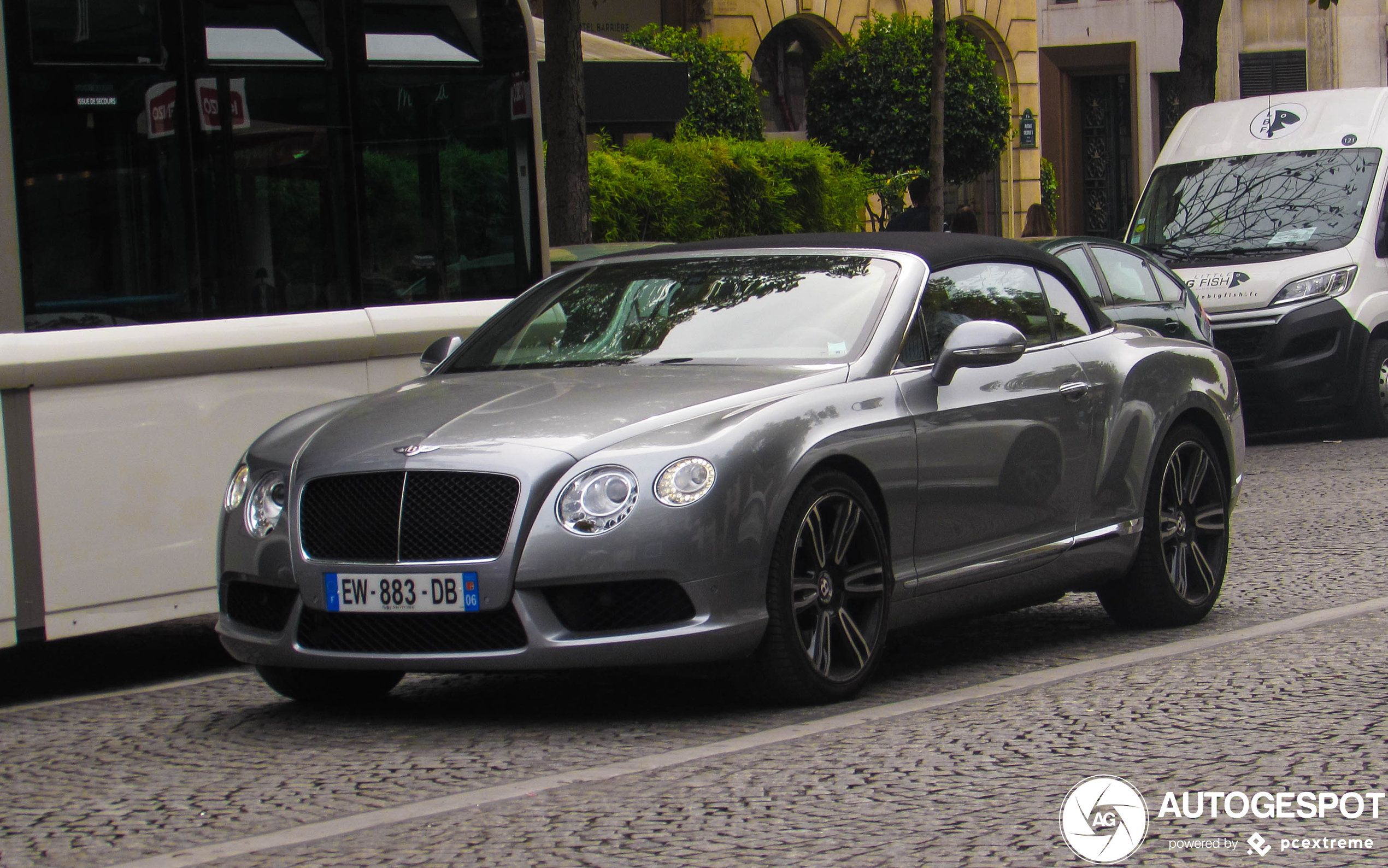 Bentley Continental GTC V8