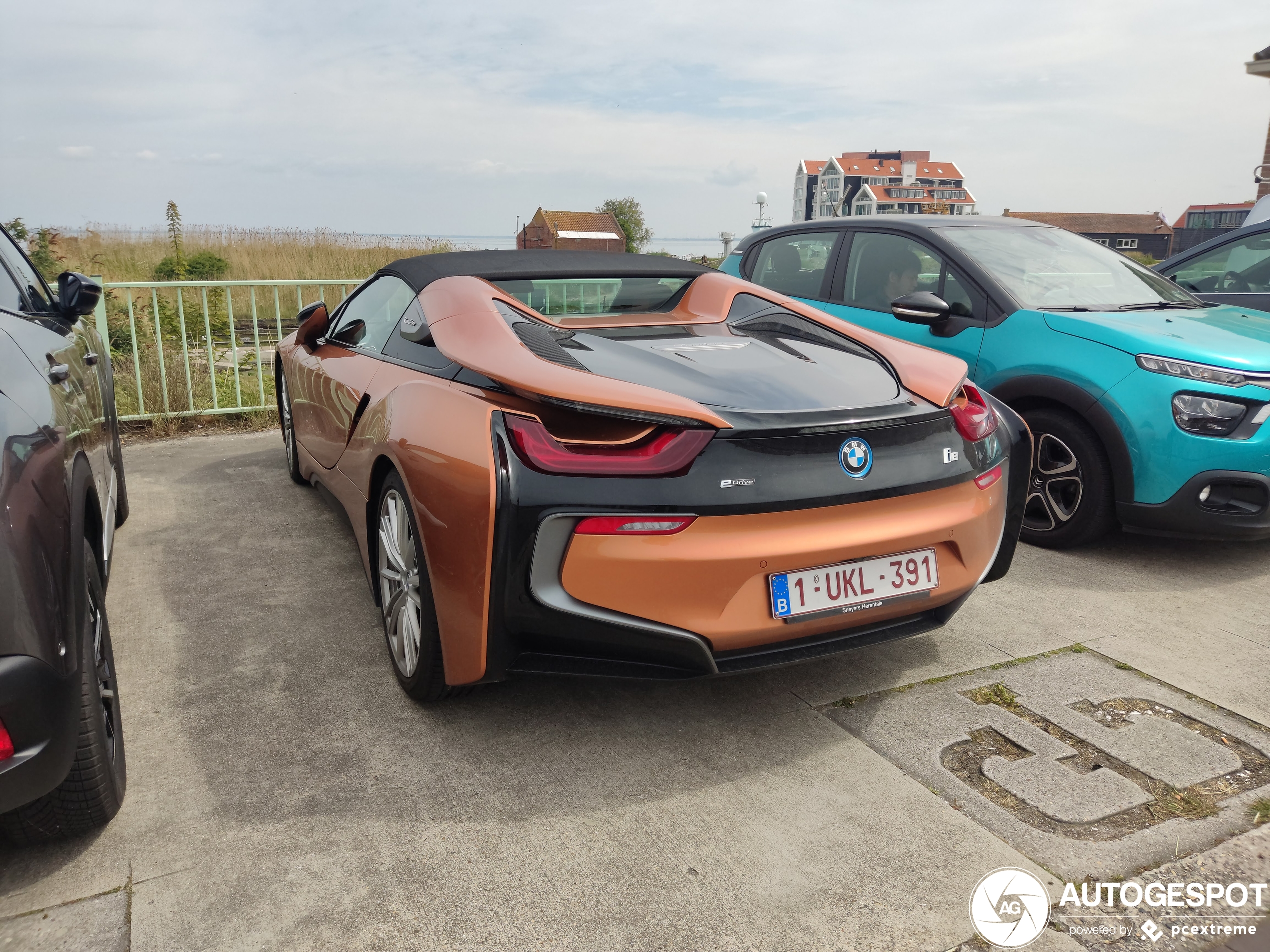 BMW i8 Roadster First Edition