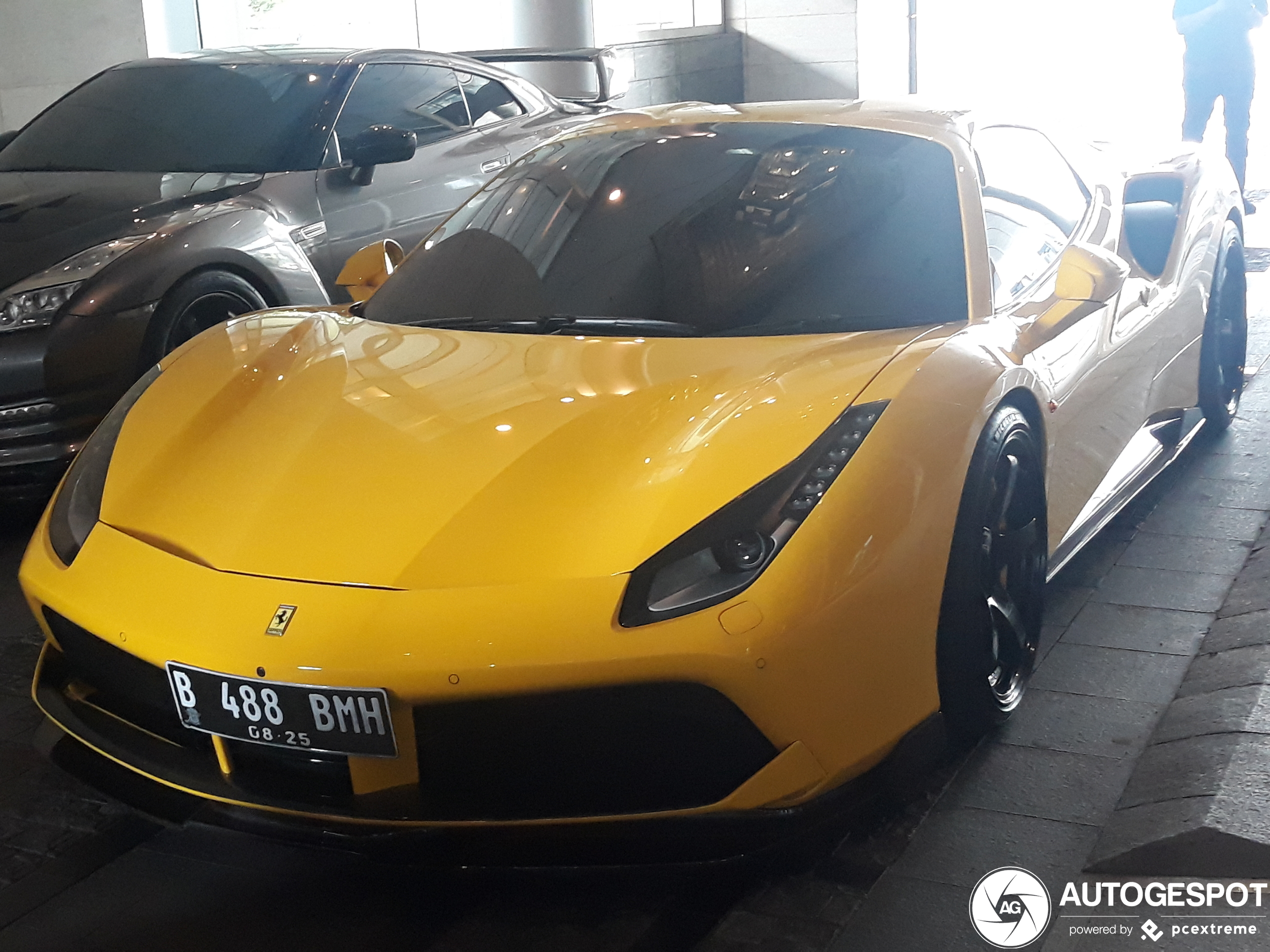 Ferrari 488 Spider Novitec Rosso