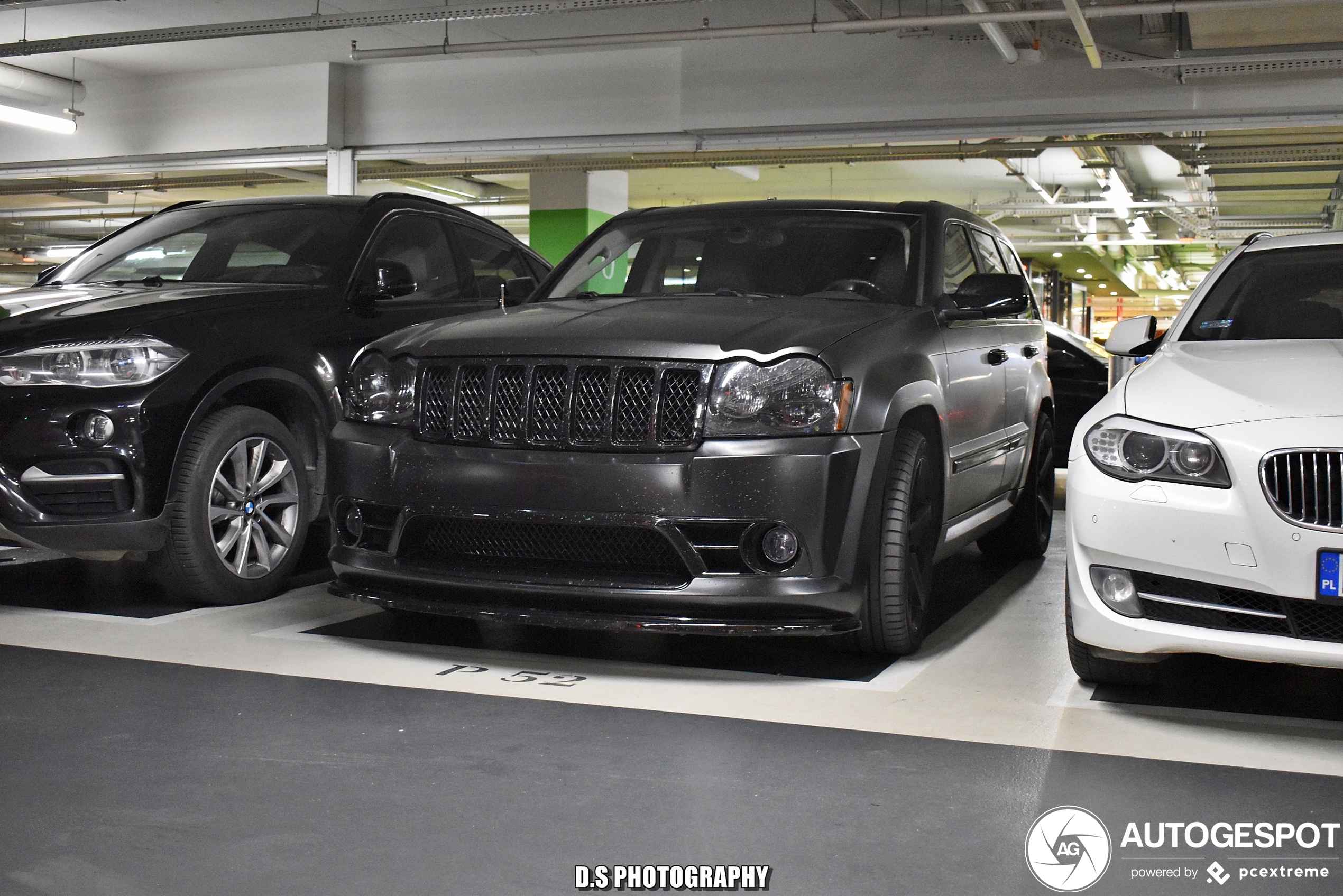 Jeep Grand Cherokee SRT-8 2005