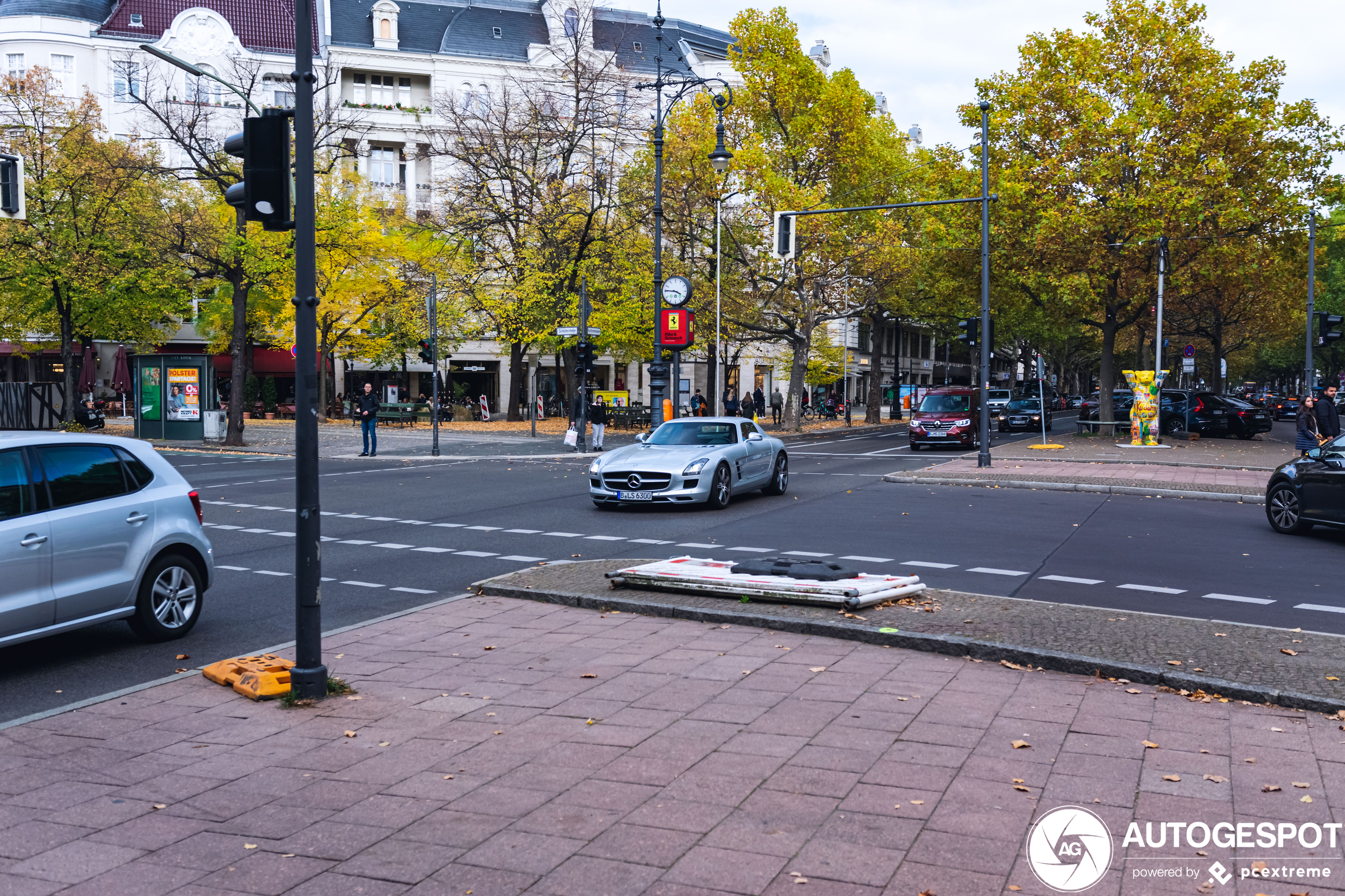 Mercedes-Benz SLS AMG